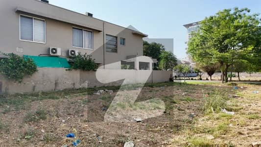 Y BLOCK NEAR TO THIS 2KANAL PLOT FOR SALE