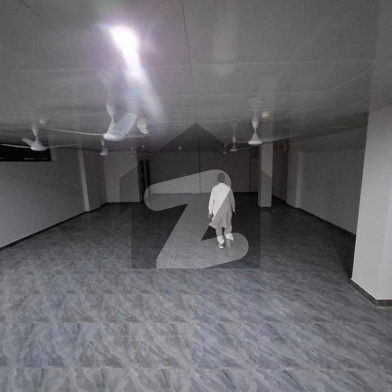 G-8 BEST OFFICE 4500 SQ. FEETS REAL PICS ATTACHED G-8 BEST OFFICE 4500 SQ. FEETS REAL PICS ATTACHED