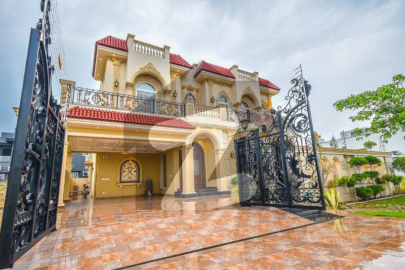1 KANAL SPANISH DESIGN BUNGALOW FOR SALE