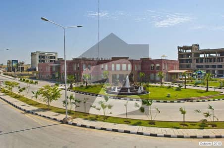 بحریہ ٹاؤن فیز 8 ۔ بلاک پی بحریہ ٹاؤن فیز 8,بحریہ ٹاؤن راولپنڈی,راولپنڈی میں 1 کنال رہائشی پلاٹ 1.7 کروڑ میں برائے فروخت۔