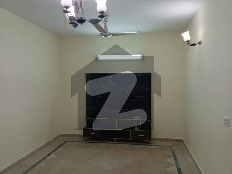 upper portion for rent