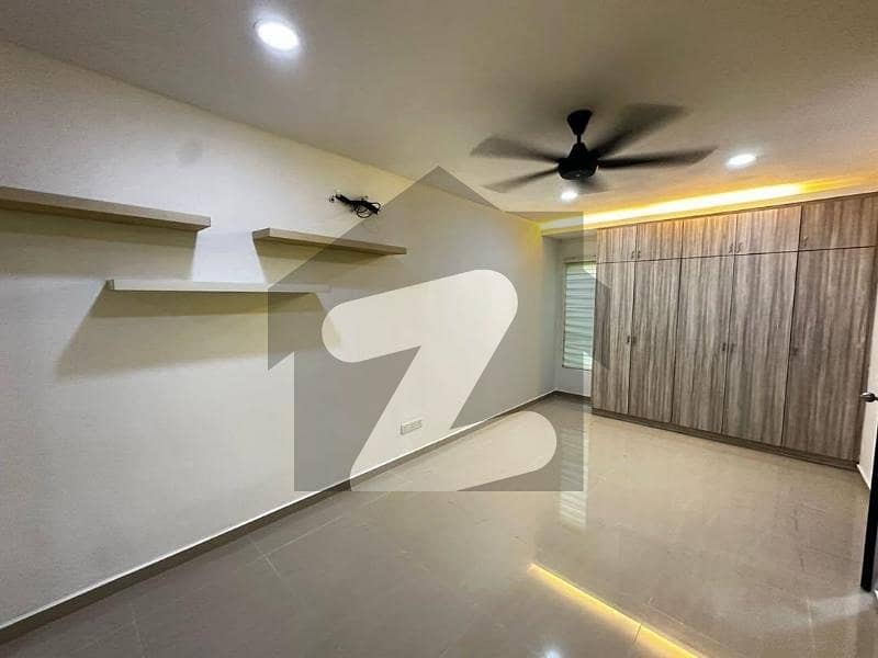 Townhouse Available For Sale