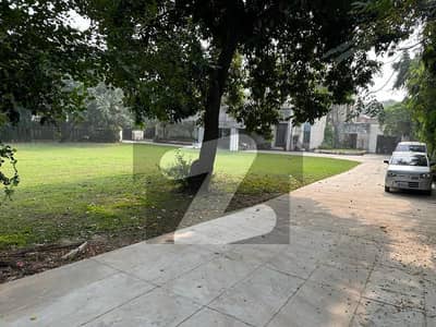 گلبرگ 2 گلبرگ,لاہور میں 6 کمروں کا 10 کنال مکان 88.0 کروڑ میں برائے فروخت۔