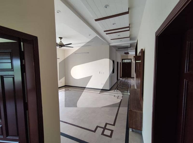 3 Bedroom Upper Portion For Rent 3 Bedroom Upper Portion For Rent
