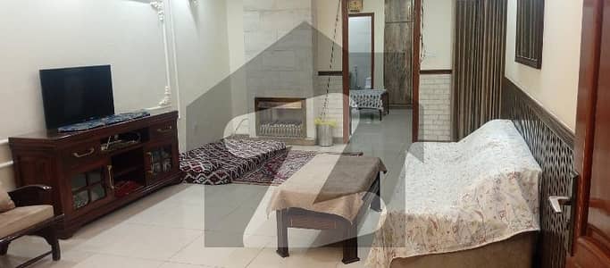 ڈیوائن