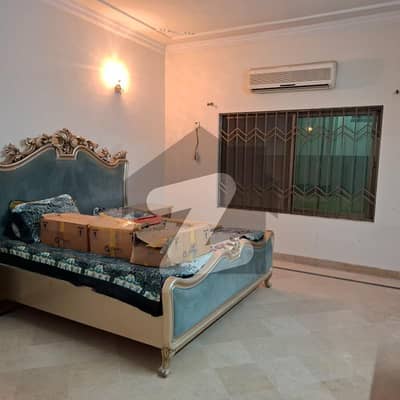 I-8 KANAL UPER PORTION 3 BED ATTACHED BATHS NEAR TO SHIFA HOSPITAL & KACHNAR PARK