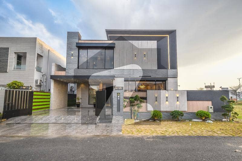 DHA LAHORE TEN MARLA HOUSE TOP LOCATION DHA LAHORE TEN MARLA HOUSE TOP LOCATION