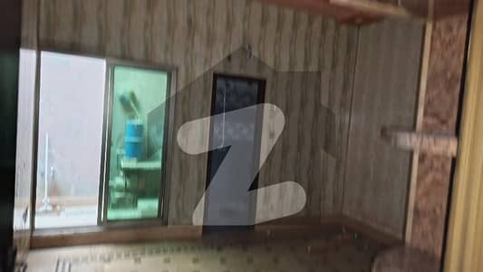 شاہین ولاز شیخوپورہ میں 3 کمروں کا 8 مرلہ مکان 1.55 کروڑ میں برائے فروخت۔