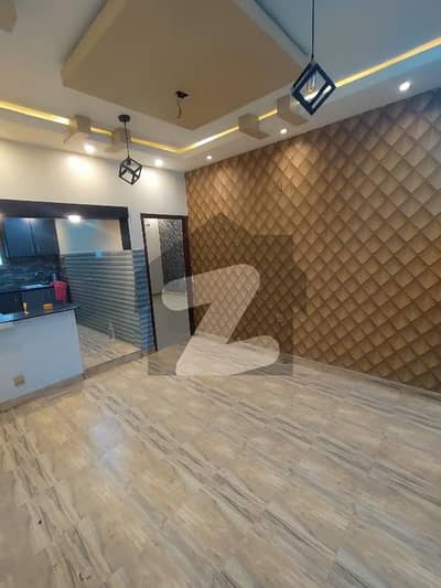 2 BED FLAT BOUNDARY WALL 4TH FLOOR WEST OPEN SMALL FAMILY FOR GOOD CHOICE NO LOAD SHEDDING/NO WATER PROBLEM/NO GAS PROBLEM/NEARLY HASAN SQUARE BLOCK 13A GULSHAN E IQBAL