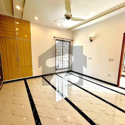 Full Furnished House And Facing Park For Rent