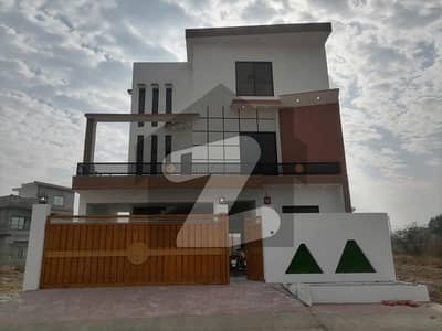 پنجاب گورنمنٹ سرونٹ ہاؤسنگ فاؤنڈیشن (پی جی ایس ایچ ایف) راولپنڈی میں 6 کمروں کا 10 مرلہ مکان 2.7 کروڑ میں برائے فروخت۔ پنجاب گورنمنٹ سرونٹ ہاؤسنگ فاؤنڈیشن (پی جی ایس ایچ ایف) راولپنڈی میں 6 کمروں کا 10 مرلہ مکان 2.7 کروڑ میں برائے فروخت۔