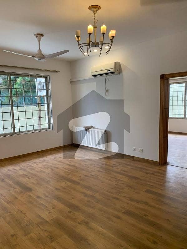 4 Bedroom House Available For Rent In F-7 Islamabad