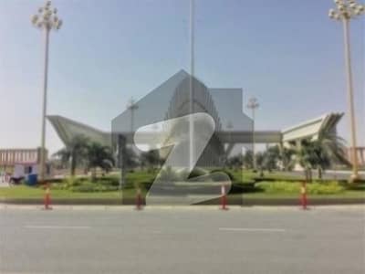 2250 Square Feet Flat Is Available For sale