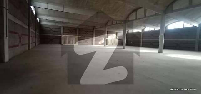 سندھ انڈسٹریل ٹریڈنگ اسٹی - ایس آئی ٹی ای کراچی میں 5 کنال Studio فیکٹری 8.4 لاکھ میں کرایہ پر دستیاب ہے۔