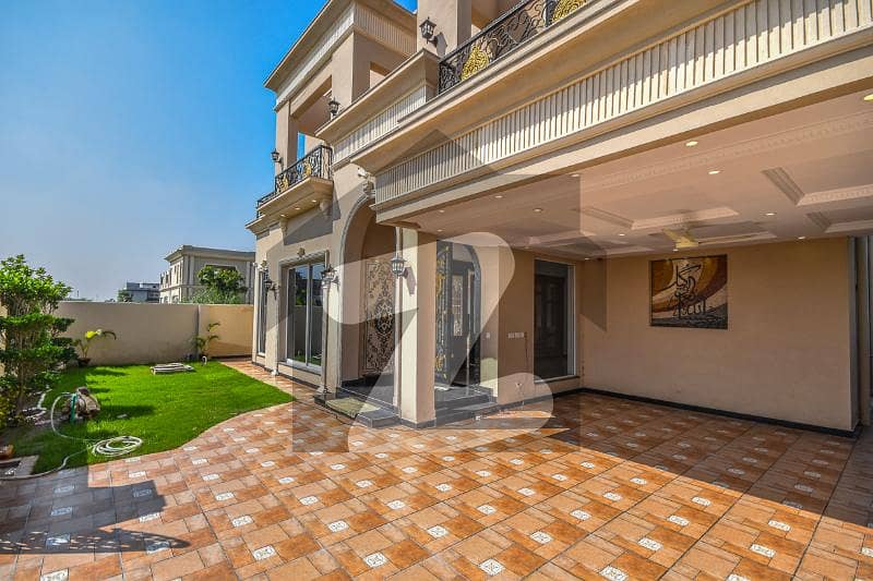 1 KANAL GOOD CONDITION OLD HOUSE AVAILABLE FOR RENT 1 KANAL GOOD CONDITION OLD HOUSE AVAILABLE FOR RENT