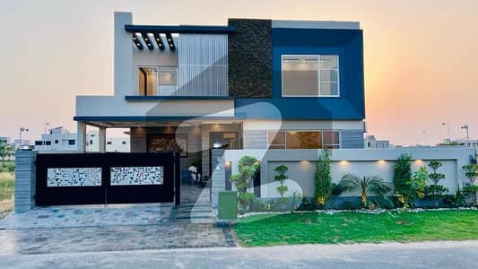 Brand New 1 Kanal Bungalow for Rent in DHA Phase 6 Modern Luxury at Its Best!