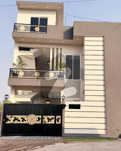 بنی گالہ اسلام آباد میں 3 کمروں کا 5 مرلہ مکان 1.4 کروڑ میں برائے فروخت۔