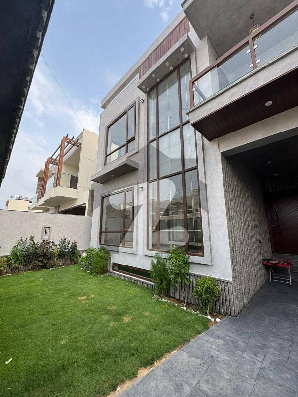 | 500 Yard Luxury Bungalow For Sale | | 500 Yard Luxury Bungalow For Sale |