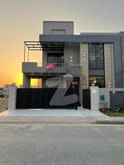 10 Marla Brand New House For Sale In Bahria Orchard Raiwind Road Lahore
