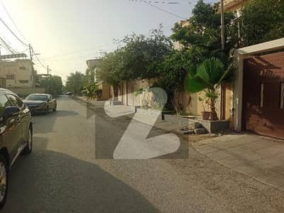 ڈی