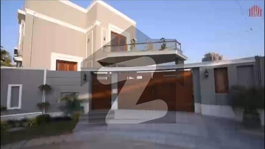 ڈی ایچ اے فیز 8 ڈی ایچ اے ڈیفینس,کراچی میں 6 کمروں کا 1 کنال مکان 22.0 کروڑ میں برائے فروخت۔