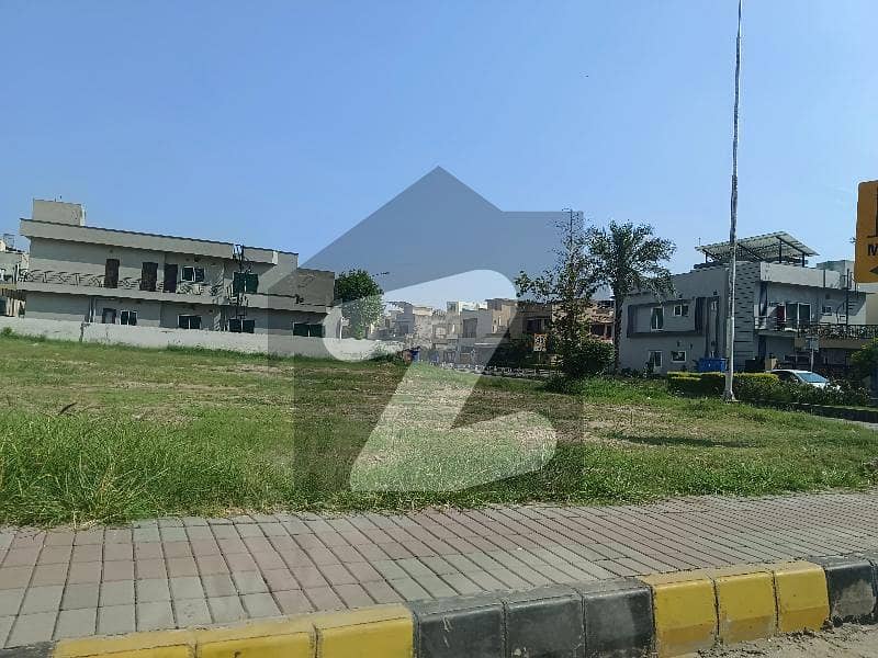 25 Marla Plot Available For Sale 25 Marla Plot Available For Sale