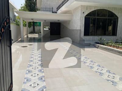 HOUSE FOR RENT IN E-7