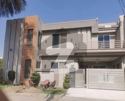 Wapda Town Phase 1 Multan 5.50 Marla Modern Slightly Used But Well Maintained House For Sale