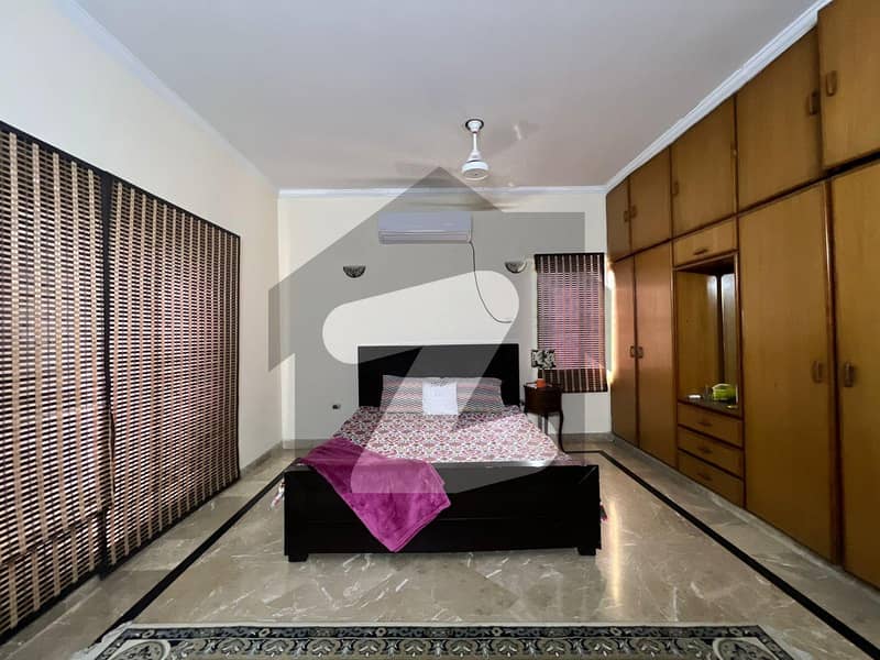 Furnished Bedroom In DHA Phase 4 Near LGS Phase 5 Furnished Bedroom In DHA Phase 4 Near LGS Phase 5