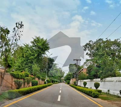 1 Kanal Beautiful Bungalow Available For Sale in Defence Officer Colony Peshawar Cantt