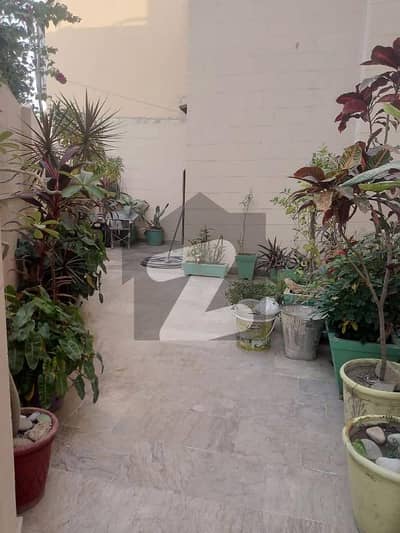 500 Sq. Yards Prime Location West Open Corner 60Ft Wide Road