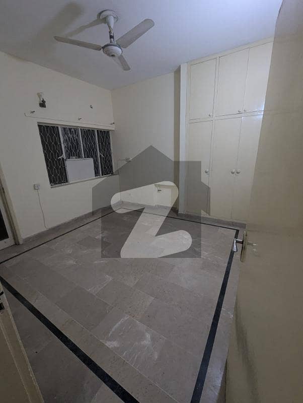 2 Bedrooms Portion For Rent At G-10 2 Bedrooms Portion For Rent At G-10