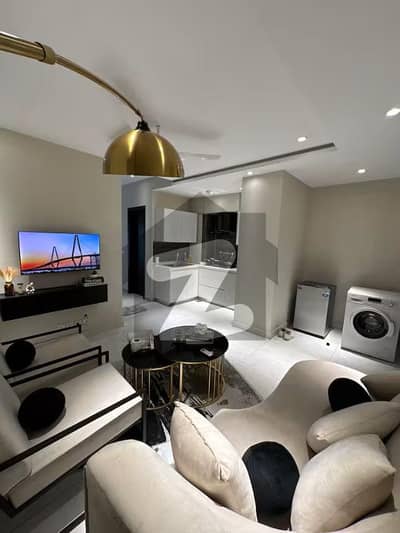 ایم ایم عالم روڈ گلبرگ,لاہور میں 2 مرلہ Studio فلیٹ 1.2 کروڑ میں برائے فروخت۔