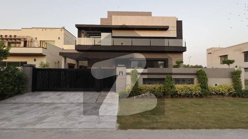 1 Kanal Elegant And Fully Maintained Super Hot Located Bungalows' Upper Portion Is Available For Rent In The Best Block Of DHA Lahore.