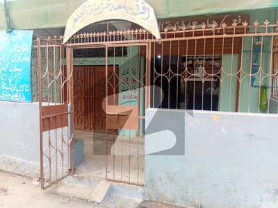 103 Yards Commercial Building for Sale Timber Market, Baldia Town