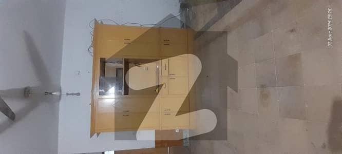 حیات آباد فیز 6 - ایف7 حیات آباد فیز 6,حیات آباد,پشاور میں 7 کمروں کا 10 مرلہ زیریں پورشن 70.0 ہزار میں کرایہ پر دستیاب ہے۔ حیات آباد فیز 6 - ایف7 حیات آباد فیز 6,حیات آباد,پشاور میں 7 کمروں کا 10 مرلہ زیریں پورشن 70.0 ہزار میں کرایہ پر دستیاب ہے۔
