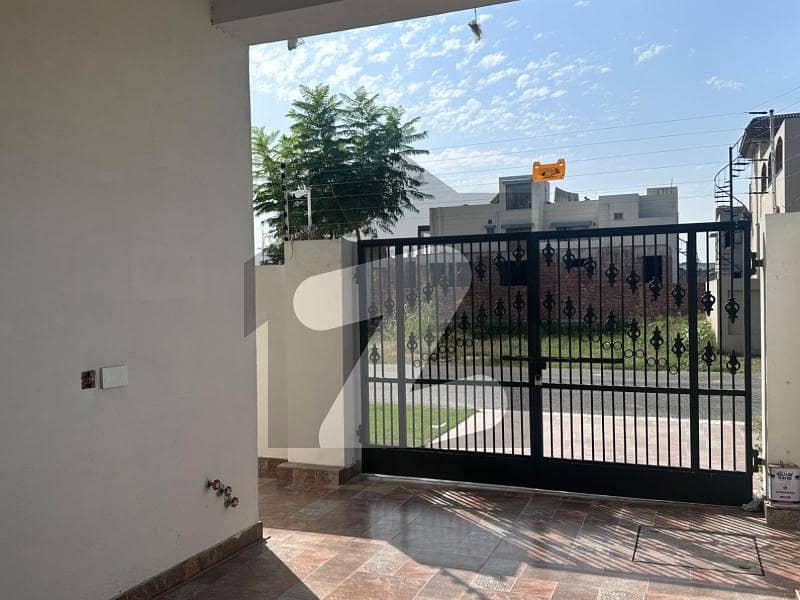14 Marla House For Rent In Defence Raya Spacious Living In A Prime Location! 14 Marla House For Rent In Defence Raya Spacious Living In A Prime Location!