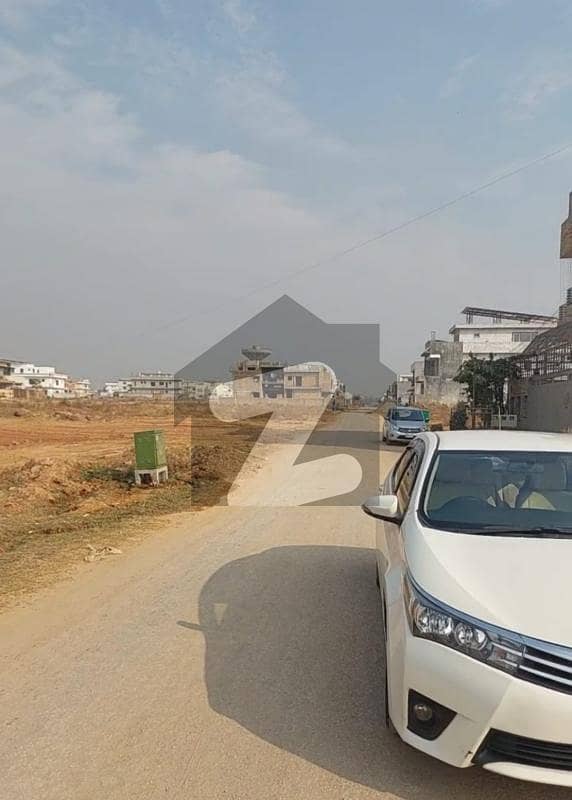 G-14/3 PLOT FOR SALE (BEST LOCATION)