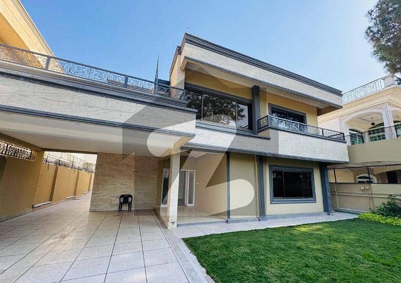 F-8/3 Fully Renovated House Available For Sale F-8/3 Fully Renovated House Available For Sale