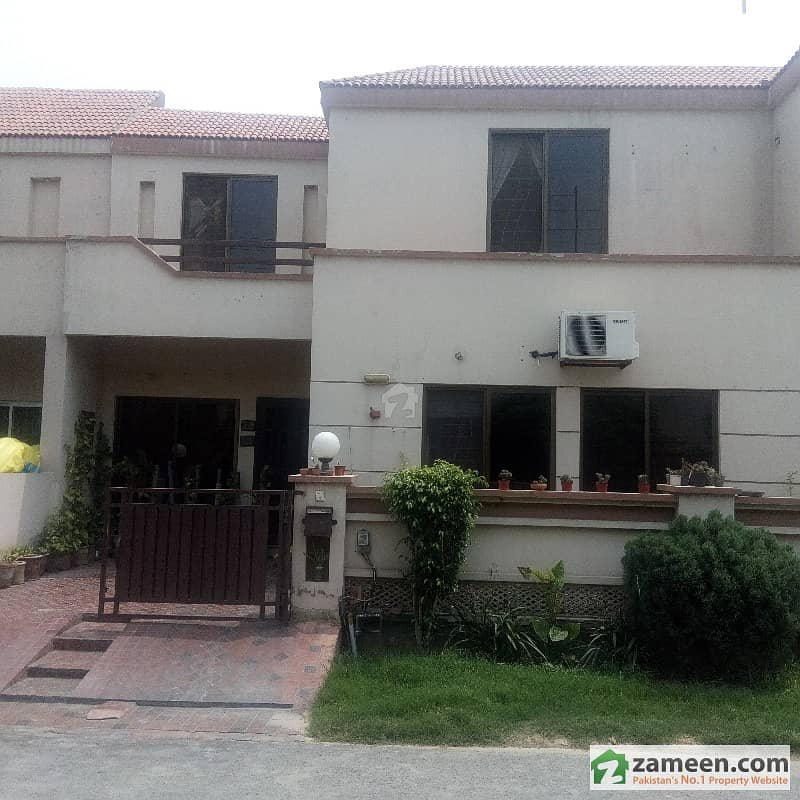 8 Marla Corner Bungalow On Beautiful Location Of Paragon City Lahore