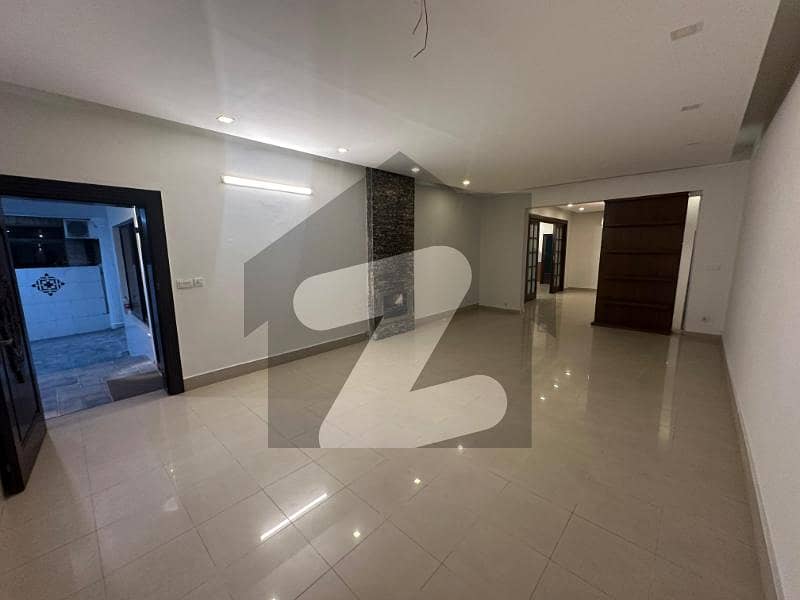 F-10/1 511 Square Yard House For Sale F-10/1 511 Square Yard House For Sale