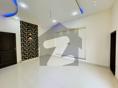 7 Marla Brand New House Available For Rent