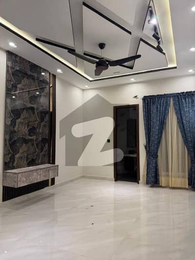 7 Marla Brand New House For Sale In Lake City Lahore