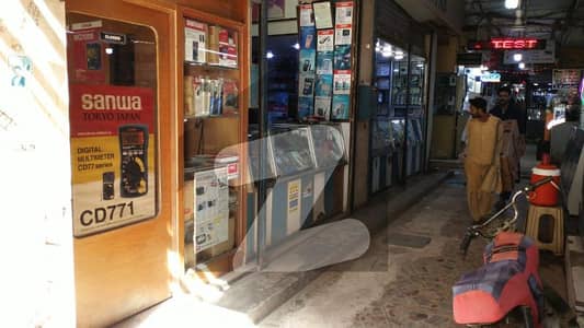 صدر ٹاؤن کراچی میں 1 مرلہ دکان 5.0 کروڑ میں برائے فروخت۔