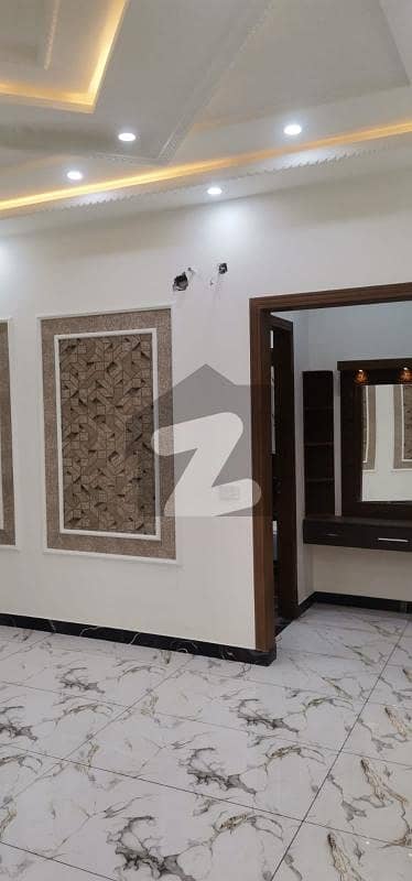 Prime Location 10 Marla House For rent In Eminabad More