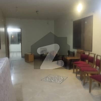 Gulistan-e-Jauhar - Block 14 Upper Portion Sized 300 Square Yards Is Available