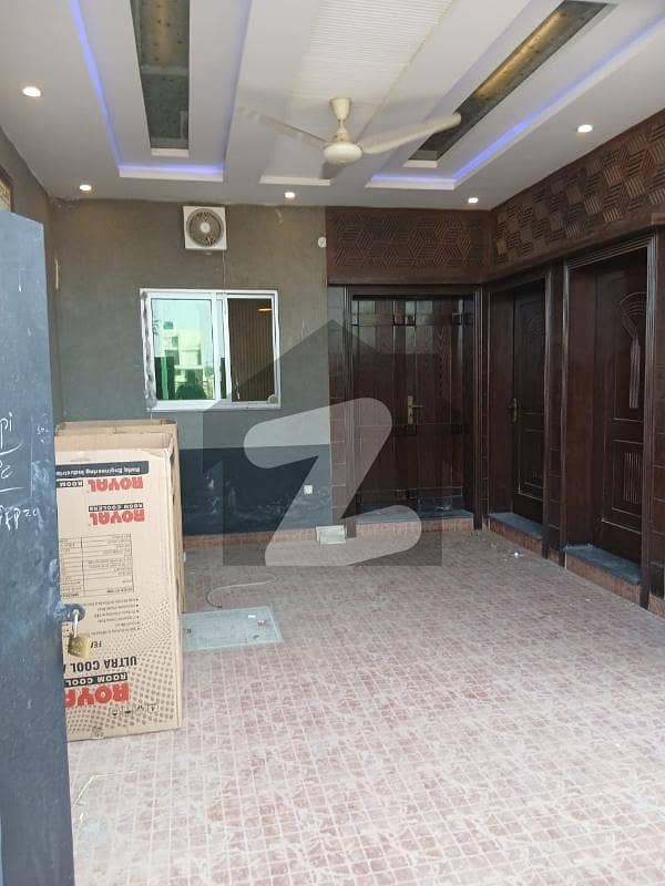 10 Marla Upper Portion Available For Rent