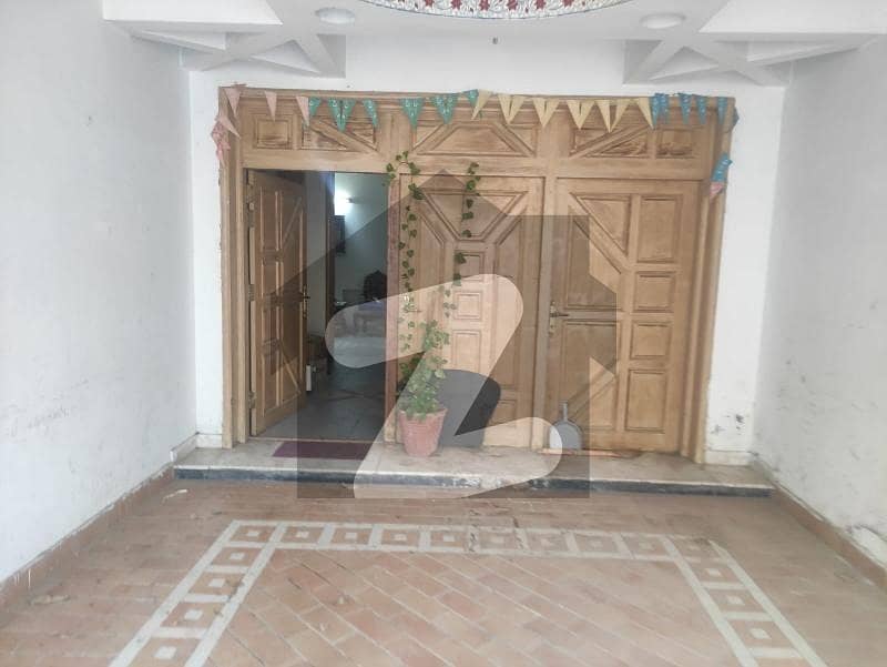 Lower Ground Basement Available For Rent Lower Ground Basement Available For Rent