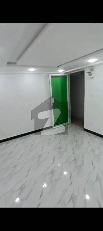بلیو ایریا اسلام آباد میں 1 مرلہ دفتر 1.9 کروڑ میں برائے فروخت۔ بلیو ایریا اسلام آباد میں 1 مرلہ دفتر 1.9 کروڑ میں برائے فروخت۔