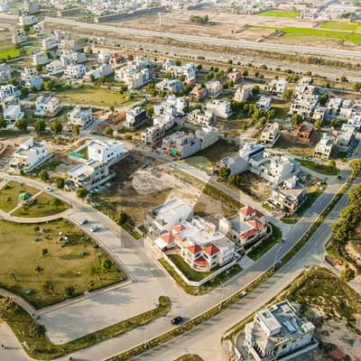 5 Marla Residential Plot Available For Sale IN Lake City Sector M-7 Block C-4